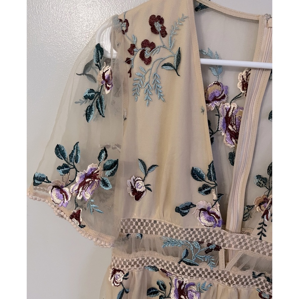 Honey Belle nude romper, shorts w/sheer overlay, floral/flower embroidery design - Picture 4 of 9
